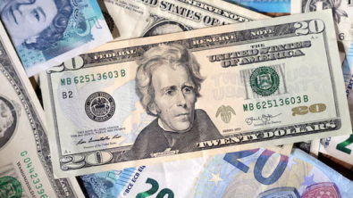 Dollar Slips on Caution over US Economy, Traders Mull US-Japan Talks