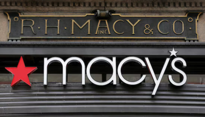 Macy's Raises Annual Outlook as Luxury Draws Shoppers