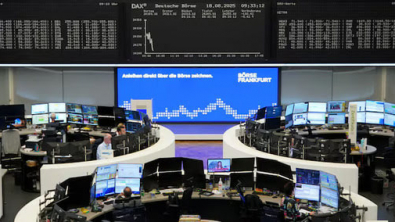 European Shares Dip, Banks and Insurers Pull Back ahead of Fed Decision