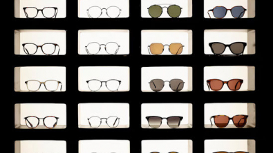 EssilorLuxottica Slips on Smart Glasses Growth Doubts