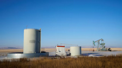 Oil Extends Decline by 1.5% on Hopes for Russia-Ukraine Peace Deal