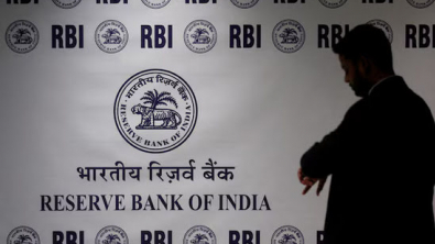 RBI to Raise Rates to 5.50% in Oct on Inflation: Poll