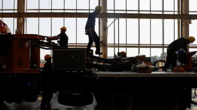 China Industrial Profits Surge, Officials Step Up Overcapacity Crackdown