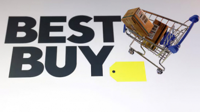 Best Buy Raises Annual Forecasts as AI Spurs Device Upgrades