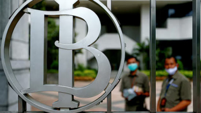 Indonesia Cenbank Makes another Surprise Rate Cut, Independence oncerns Grow