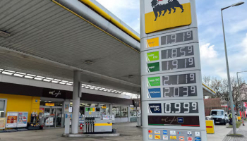 Euro Zone Inflation Jumps, Faces Quick Hit from Surging Oil Price