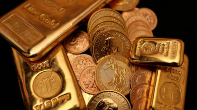 Gold Falls, Commodity Index Rebalancing Sparks Selling Pressure