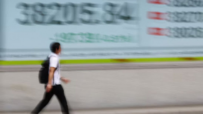 Asia Shares Flat, Oil Falls before Fed Gathering; European Futures Up on Ukraine Hopes
