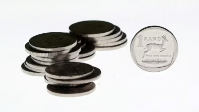 ZAR Flat on Stats Agency Reports Softer Q3 Economic Growth