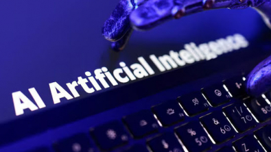 Tech Stocks Slide on AI Slowdown Talks