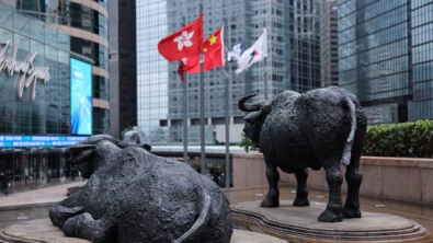 Stocks Gain in Asia, Oil Flat amid new Gulf Proposals