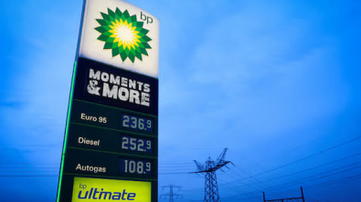 BP Investors Reject Board Plans; Chair Support Hits Low