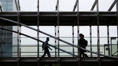 Japan Firms Log Biggest Pay Hikes in 34 yrs, Union Tally Shows