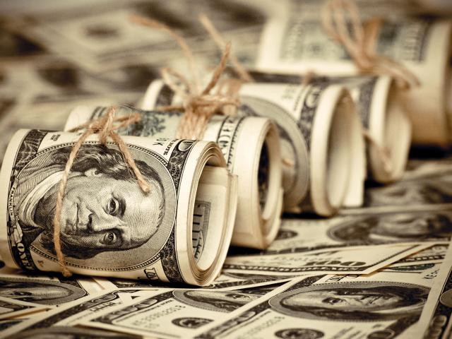 Still USD1,000bn apart