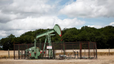 Oil Rises 5% on Renewed US-Iran Tension