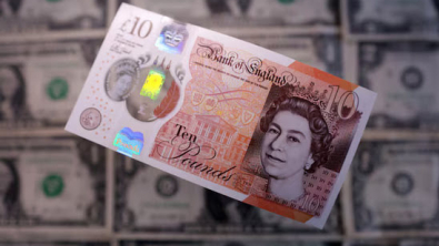 Pound at 10-Week Low against Dollar after US-EU Trade Deal