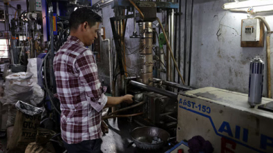 India Manufacturing Growth Hits Four-Month High in Feb, PMI