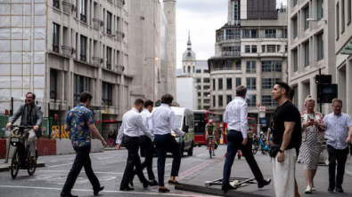 UK Retailers Aim for 100K Youth Jobs Over Next 3 Years