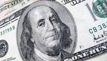 Dollar Drifts as Middle East Tensions Simmer, Oil Rises