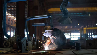 China's Factory Activity Expected to Stall at Start of new Year: poll