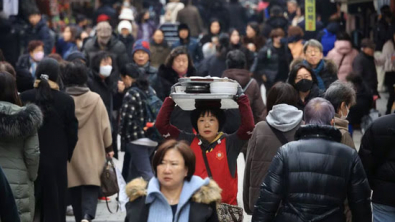 S.Korea Headline Inflation at 2.4% y/y, Bolstering Case for Rate Pause