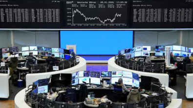 Stocks Rise ahead of US Jobs Report, Tariff Ruling