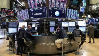 Wall Street's 'Fear Gauge' Creeps Higher as Stock Sell-Off Deepens