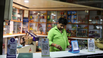 Walmart-Backed PhonePe Gets Regulatory Approval for Indian IPO, Sources