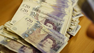 Sterling Slips after UK Jobs Data, Politics in Focus