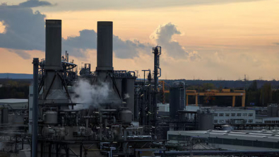 German Chem Lobby Warns Asia Shift Hurts Recovery