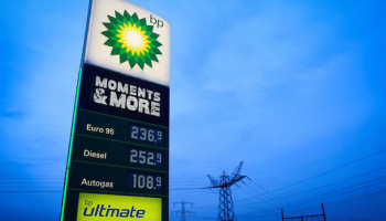 BP Investors Reject Board Plans; Chair Support Hits Low