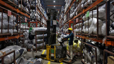 India's June Services PMI Drops to 17-Month Low