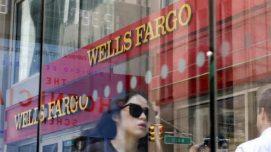 Wells Fargo Misses Profit Estimates on Severance Costs, Shares Fall