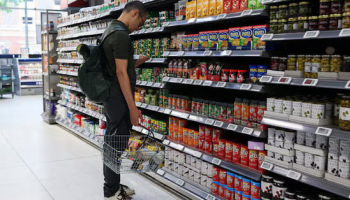 UK Retail Sales Weaken in August, CBI Says