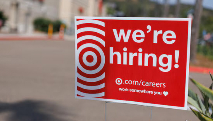US Jobless Claims Hover Near 57-Year Low for 4th Week