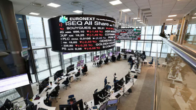 Oracle AI Reality Check Knocks Stocks, Fed Cut Saps Dollar