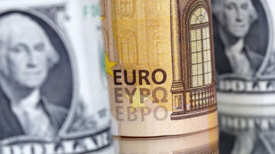 Euro Holds near 2-Week High, awaits ECB and Nordstream Clarity