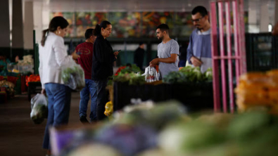 Brazil's Annual Inflation Slows ahead of Key Rate Decision