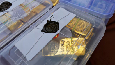 India's Gold Duty Hike Sparks Smuggling, Hurts Refiners