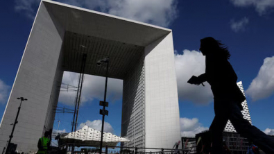 French May Activity Shrinks at Fastest Pace in 5-1/2Y: PMI