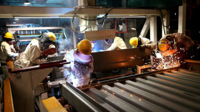 China's Factory Activity Expected to Fall, Demand Dwindles: Poll