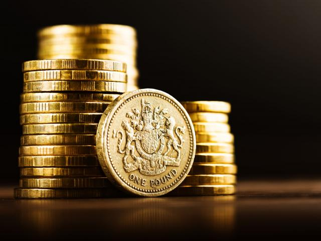 Pound edges higher as UK jumps on economic reopening bandwagon