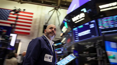 Wall Street Soars, Fueled by Tech as Treasury Yields Calm