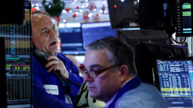 Wall St Ends Year's Final Session Lower, Posts Big Annual Gains for 2025