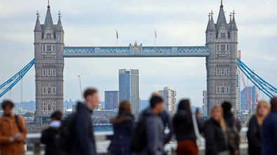 UK Labour Market Cools by Less than Expected in 3 mths to Feb