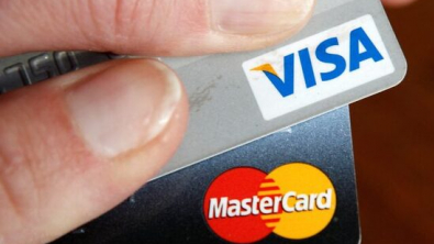 Visa, Mastercard Report 4% Growth in US Holiday Retail Sales