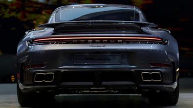 Porsche to Cut 1 in 5 Jobs by 2035 Amid China, EV Slump