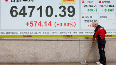 Stocks Fall as Middle East Stalemate Boosts Oil