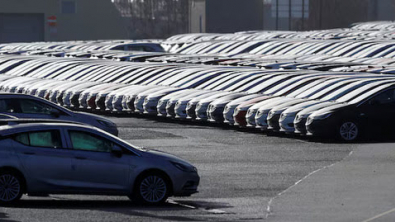 UK Auto Output Rises in May on Growing US Exports, SMMT Says