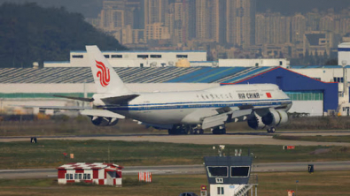 Chinese Airlines Return to Profit on Summer Surge, Challenges Persist